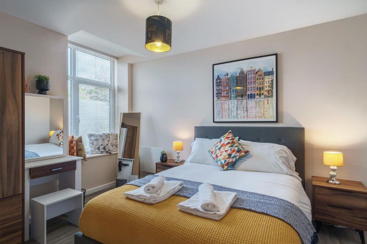 2 Bedroom Modern Apartment In Manchester Zewnętrze zdjęcie